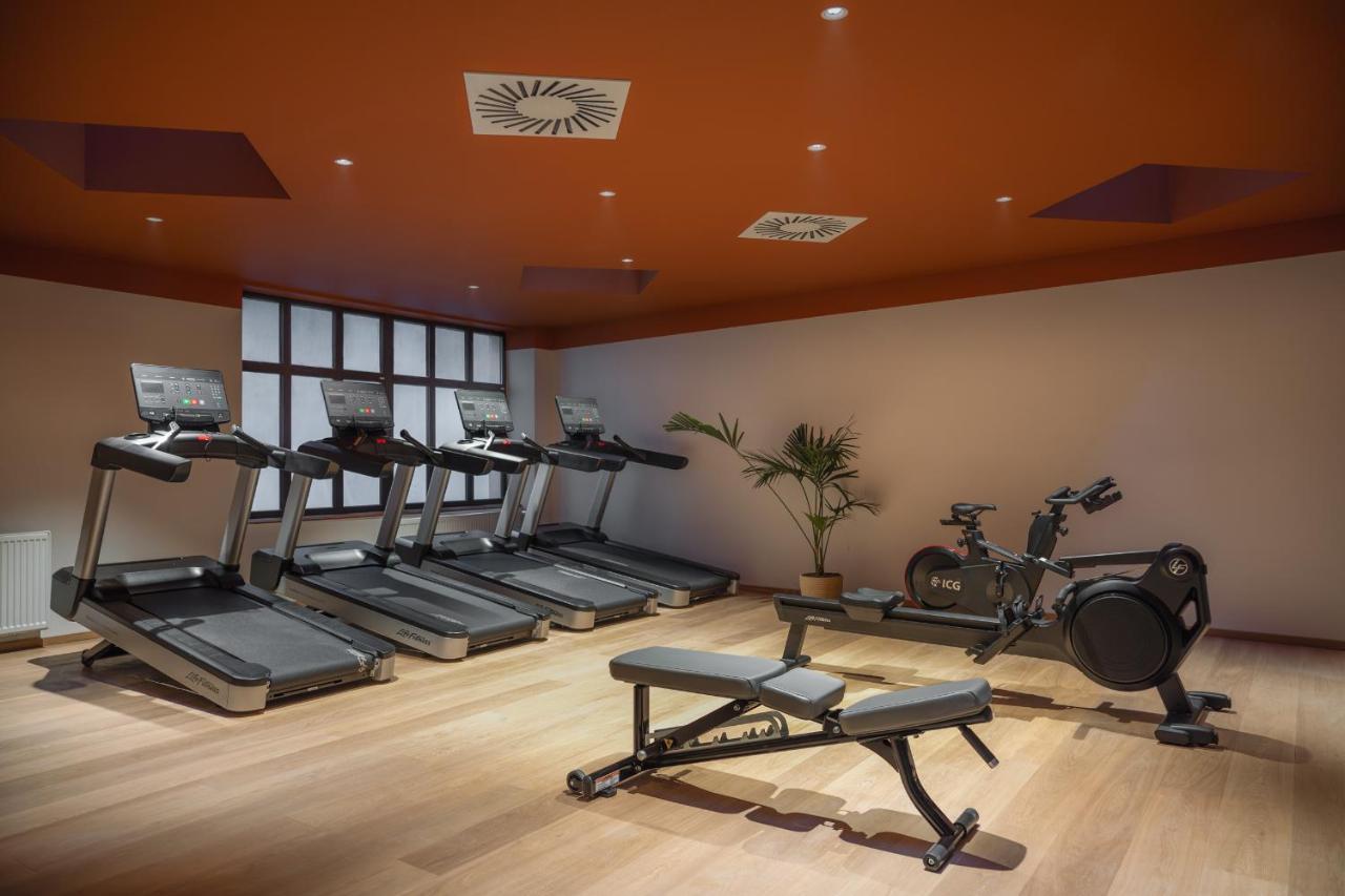 Almanac X Alcron Prague Hotel Exterior photo The gym at the hotel