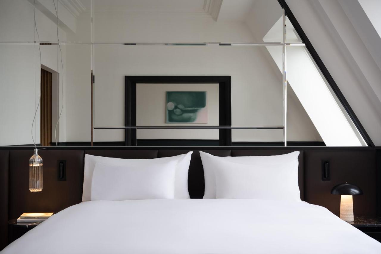 Almanac X Alcron Prague Hotel Exterior photo A room at the Standard East Village